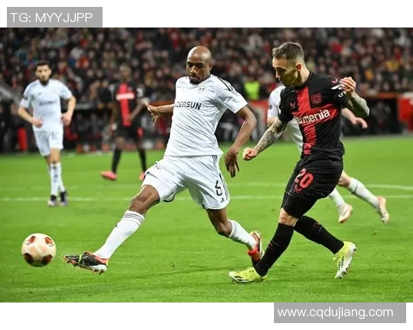 勒沃库森对阵巴黎首发名单公布 杜埃门德斯出战登贝莱替补待命 勒沃库森对阵巴黎首发名单公布 杜埃门德斯出战登贝莱替补待命